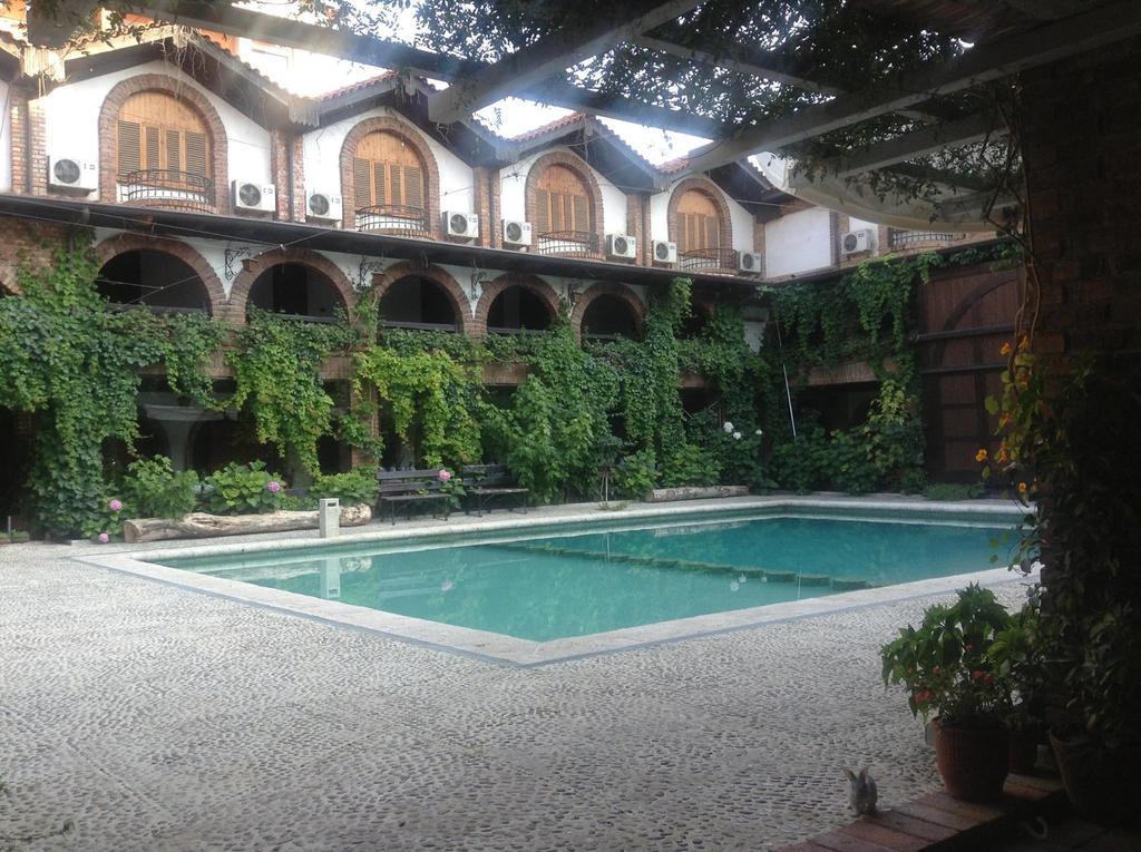 Hotel Restaurant Bujtina E Gjelit Тирана Экстерьер фото
