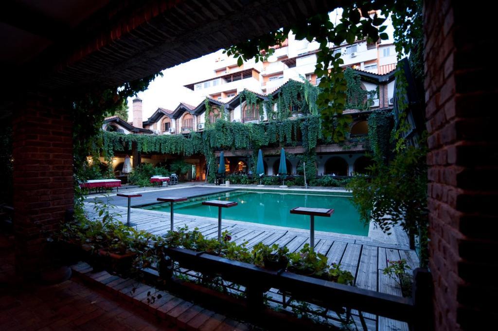 Hotel Restaurant Bujtina E Gjelit Тирана Экстерьер фото